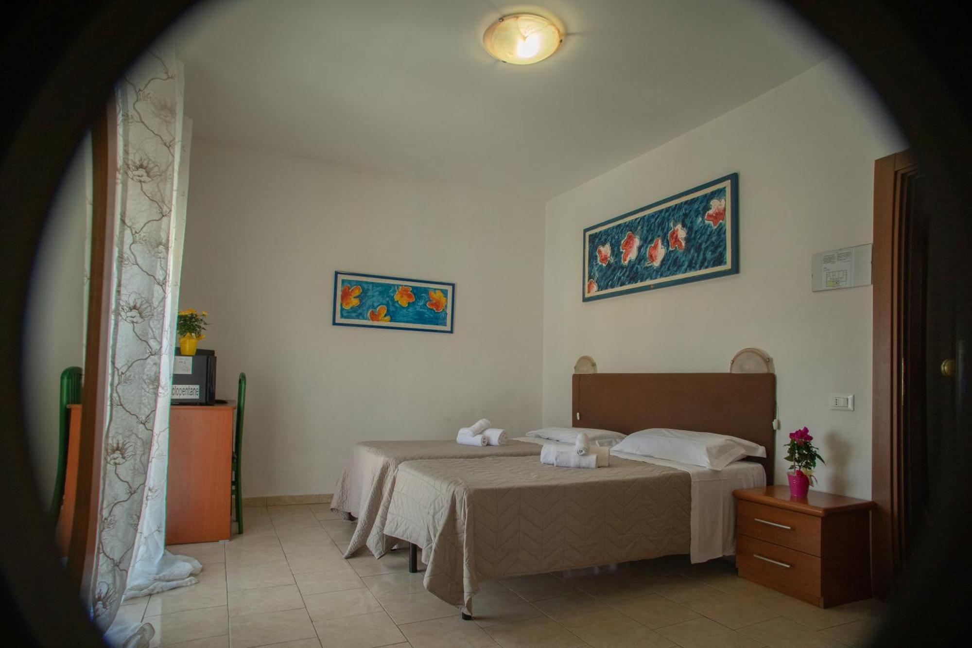 Hotel Ariston Piombino Bagian luar foto
