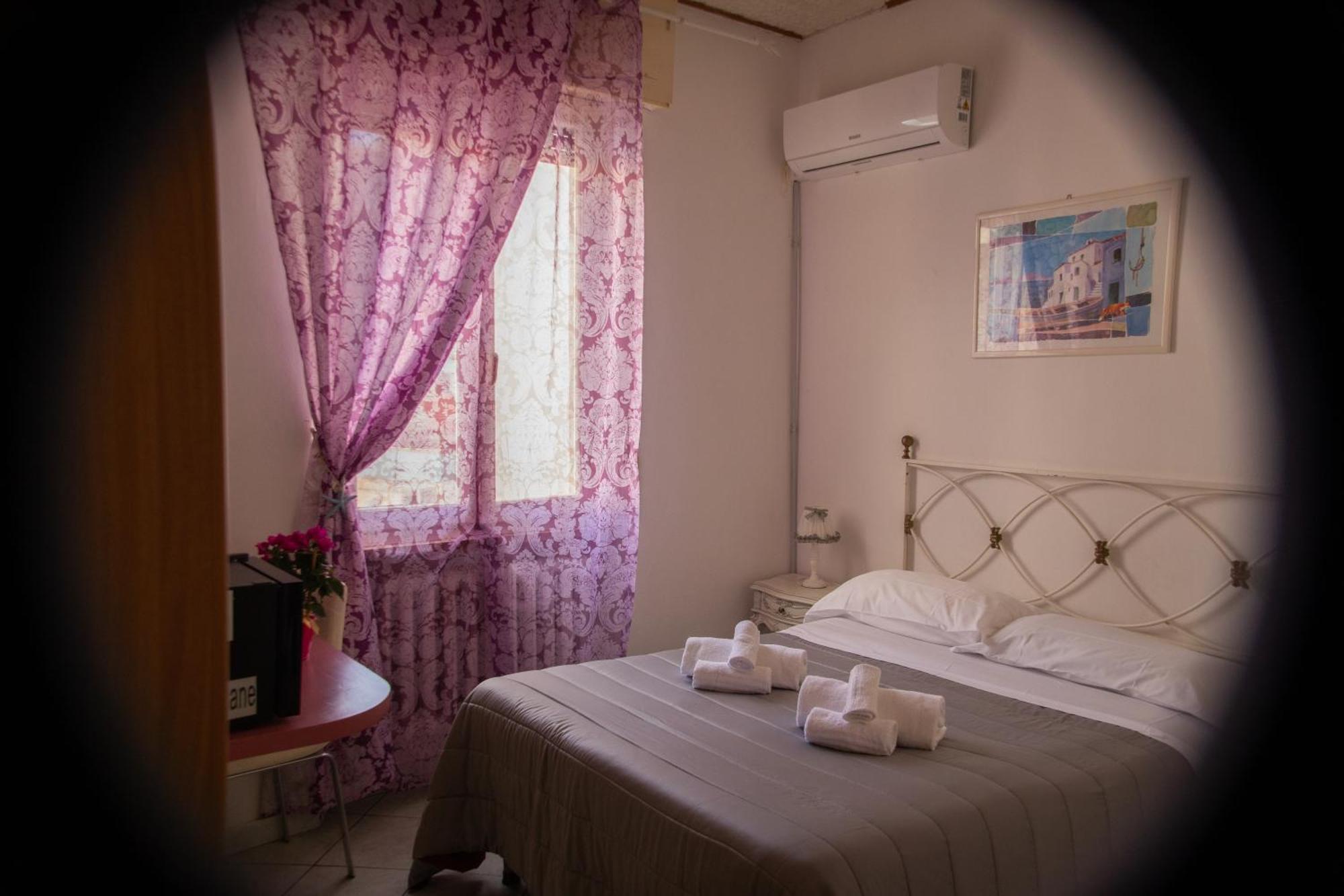 Hotel Ariston Piombino Bagian luar foto