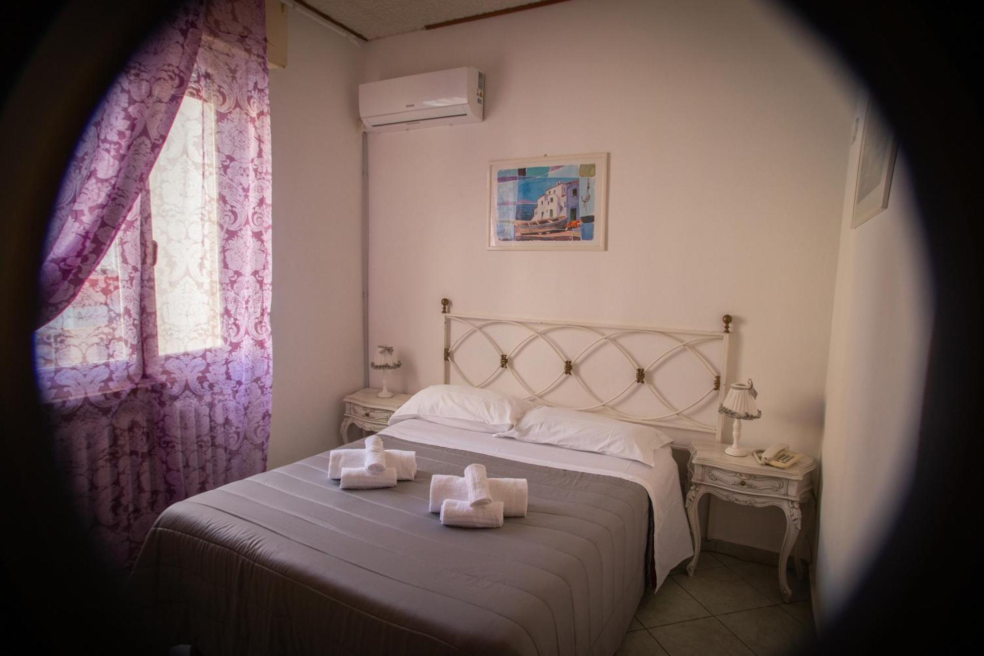 Hotel Ariston Piombino Bagian luar foto