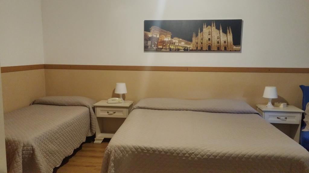 Hotel Ariston Piombino Bagian luar foto