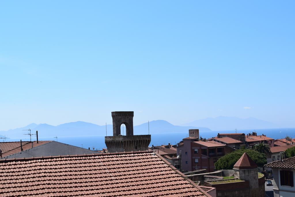 Hotel Ariston Piombino Bagian luar foto